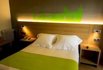 Bypillow Erba 2* Girona