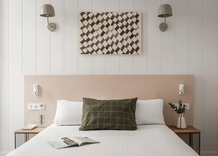 Bypillow Erba Hotel 2*