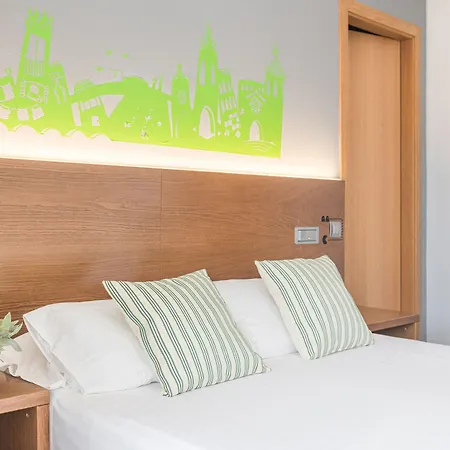 Hotel Bypillow Erba