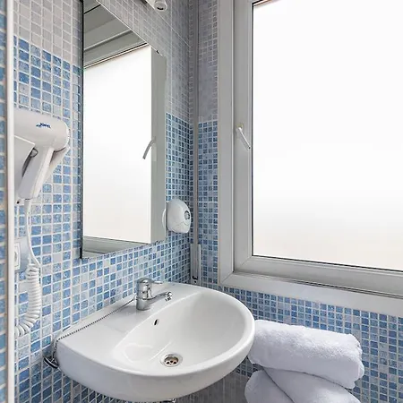 Hotel Bypillow Erba Gerona