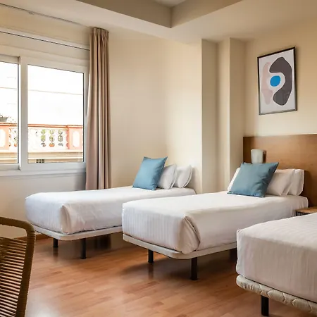 Bypillow Erba Szálloda Girona