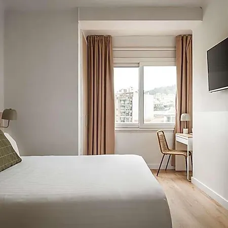 Bypillow Erba Hotell 2*