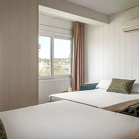 Hotell Bypillow Erba Girona