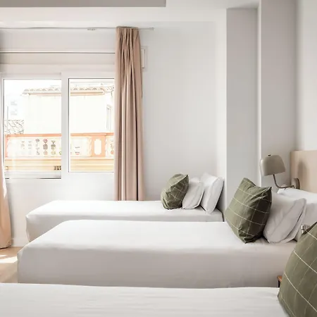 Hotel Bypillow Erba Girona