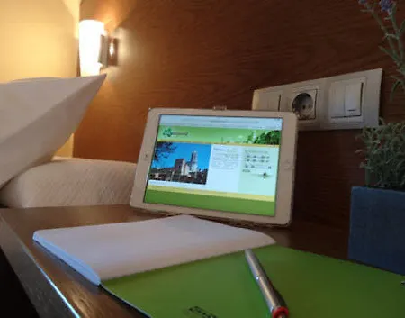 Hotel Bypillow Erba Girona