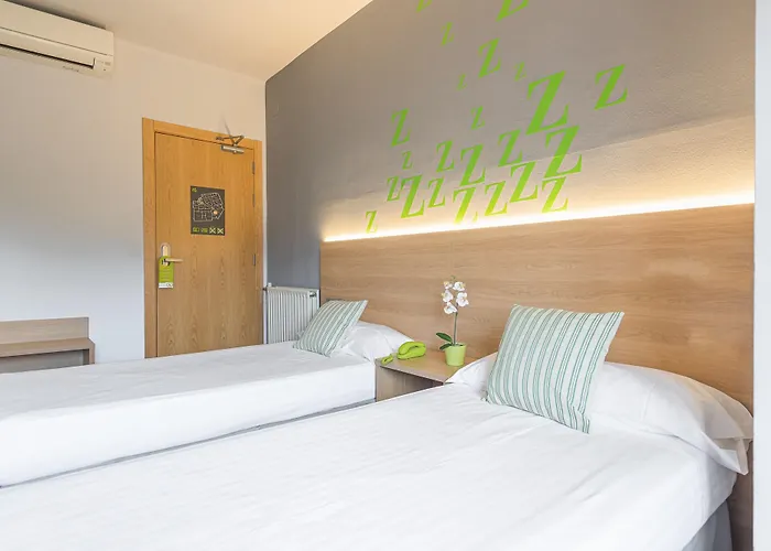 Otel Bypillow Erba Girona
