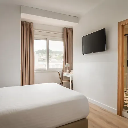 Hotel Bypillow Erba Girona